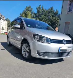 Volkswagen Touran 1.6 TDI DPF BlueMotion Technology Trendline