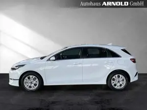 Kia Ceed / cee'd Ceed 1.5 T-GDI DCT7 Vision Kamera Navi Sitzheiz. Bild 3