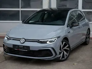 Volkswagen Golf 1.5eTSI R LINE NAVI+ACC+PANO+MATRIX+CAM+AHK