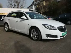 Opel Insignia A Sports Innovation/1.Hd/Navi/Xenon