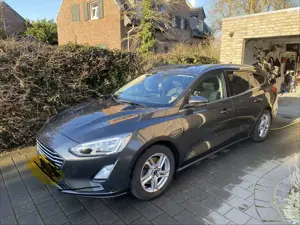 Ford Focus Turnier 1.0 EcoBoost Start-Stopp-System COOLCONNE