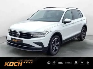 Volkswagen Tiguan 1.5TSI Life Navi LED AHK