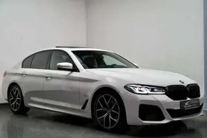 BMW 530 d xDrive M Sport SCHIEBEDACH LASER HUD KEY - image 3