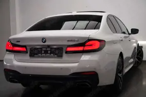 BMW 530 d xDrive M Sport SCHIEBEDACH LASER HUD KEY - image 5