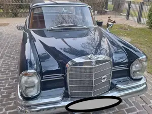 Mercedes-Benz 220 SEb