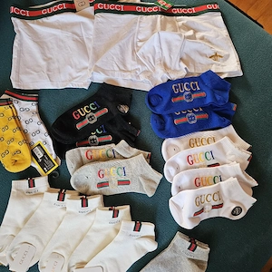 GUCCI Konvolut Socken und Slips Neu