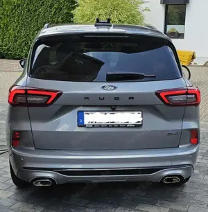 Ford Kuga 2.5 Duratec FHEV ST-LINE X Bild 2