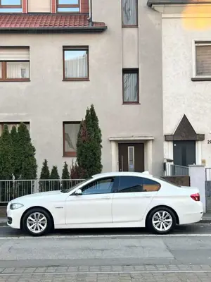 BMW 520 520d Limousine Bild 3