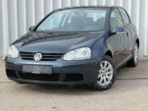 Volkswagen Golf V Lim. 1.6 102PS (*TÜV NEU*WENIG KM*KLIMA*)