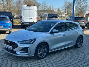 Ford Focus Lim. ST-Line PANO BO Sound LED