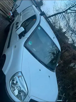 Fiat Doblo Cargo JTD 223.117.2 Bild 2