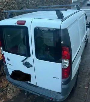 Fiat Doblo Cargo JTD 223.117.2 Bild 3