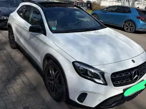 Mercedes-Benz GLA 200 GLA 200