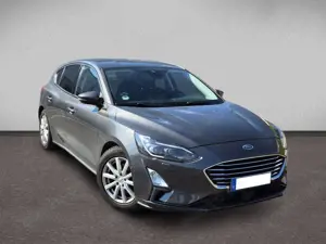 Ford Focus Focus Fließheck 1.0 EcoBoost Start-Stopp-System TITANIUM