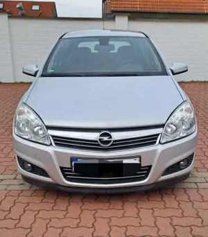 Opel Astra 1.4 Easytronic