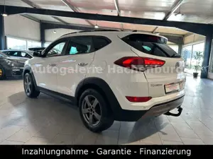 Hyundai TUCSON Turbo 4WD/1.Hd/LED/Leder/Navi/GARANTIE/E6 Bild 3