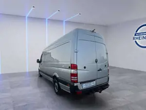 Mercedes-Benz Sprinter Bild 3