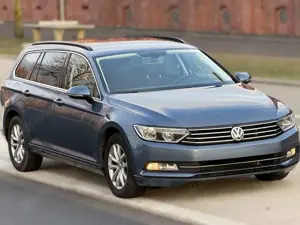 Volkswagen Passat Variant Comfortline  ACC Massage AHK SHZ