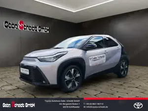Toyota Aygo X Hybrid Teamplayer LED-Hauptscheinwerfer Rückfahrka