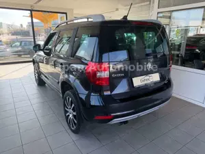 Skoda Yeti LK 4x4 Automatik/Navi/Xenon/Leder/360°/EU5 Bild 4