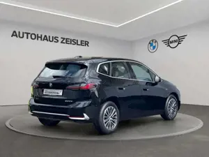 BMW 230 e xDrive Active Tourer LUXURY LINE Head-Up Rückfah Bild 2