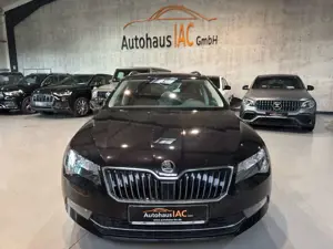 Skoda Superb /Combi/Ambition/4x4/AHK/TOUCH/ACC/SHZ Bild 3