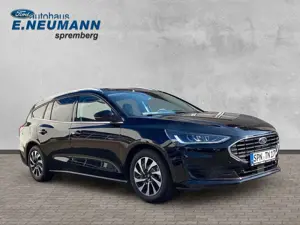 Ford Focus Turnier TitaniumGJ-Reifen*Sitzheizung* Bild 2