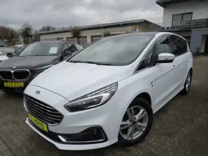 Ford S-Max 2.0TDCI Titanium *1.HAND*PANO*AHK*KAMERA*LED*ACC