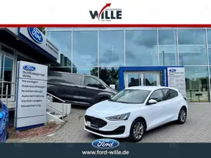 Ford Focus Titanium LED Winter-Paket Navigation