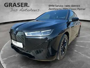 BMW iX xDrive50 SPORTPAKET AHK SKY LOUNGE UVM.