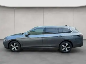 Volkswagen Passat Bild 2