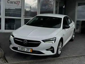 Opel Insignia B Navi Kamera Anhängerkupp. Scheckheft.