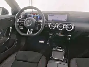 Mercedes-Benz A 180 AMG/Advanced/7G/LED/Kamera/Navigation/ Bild 5
