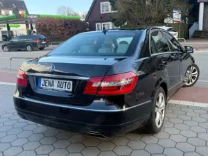 Mercedes-Benz E 200 CDI Limousine BlueEffi. 2.Hand TÜV 3.28 Bild 4