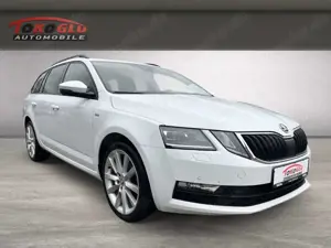 Skoda Octavia Combi Soleil AHK El. Panodach Navi LED Blendfreies