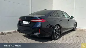 BMW 520 i Lim M Sport,Pano,AHK,DA+,Sthz.HuD,Pano Bild 2