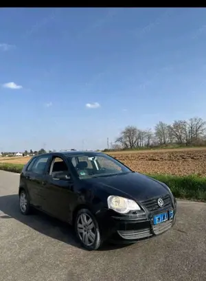 Volkswagen Polo TUV 2028