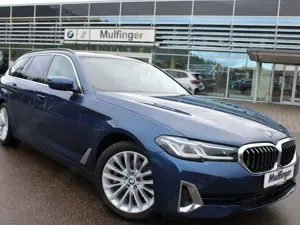 BMW 520 d T.Standh.Leder Laser HUD PanoD.LiveProf.AHK Bild 2
