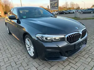 BMW 530 d M Sport *Standhei*AHK*SSD*Head-Up Display Bild 3