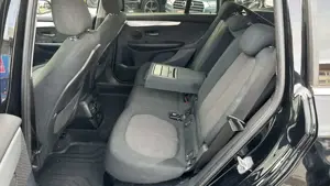 BMW 220 Baureihe 2 Gran Tourer 220 i Advantage,Navi Bild 5