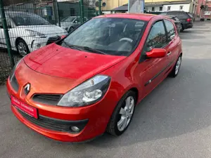 Renault Clio Clio  3-Türer 1.2 *GEPFLEGT*8FACHBEREIFT*135TKM*