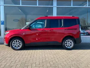 Ford Tourneo Courier Titanium, Schiebetüren