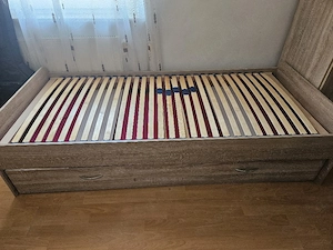 Bett fur 1 oder 2 persone