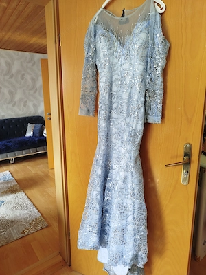 Abendkleid babyblau Bild 3