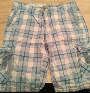 kurze Hose Größe XL
