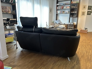 Guterhaltene Ledercouch Bild 2