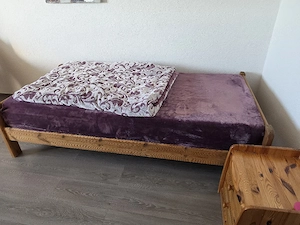 Bett aus Holz 100x 200 cm