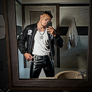 Dominanter Escort in München   diskret, stilvoll, selektiv Bild 3