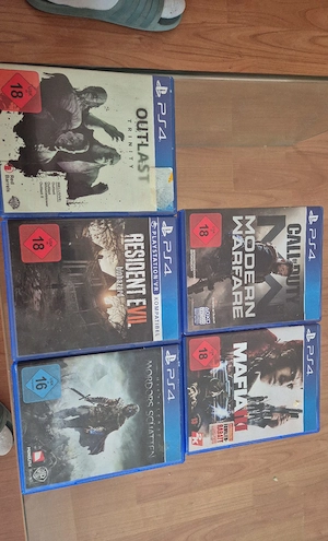 Ps4 Spiele   COD, Outlast, Resdient Evil Biohazard, Mafia III,