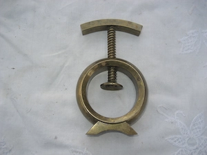 Carl Auböck Hagenauer Design Nussknacker Spindelpresse Messing